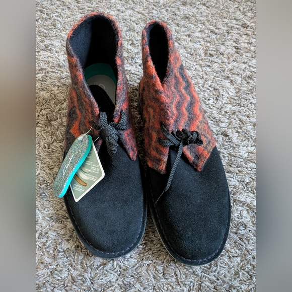 NWT Clarks Bushacre 3 Aztec Black Red Wool Suede Chukka Boot Men\'s 9 main image 4